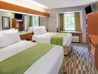 Microtel Inn & Suites By Wyndham Чероки Екстериор снимка
